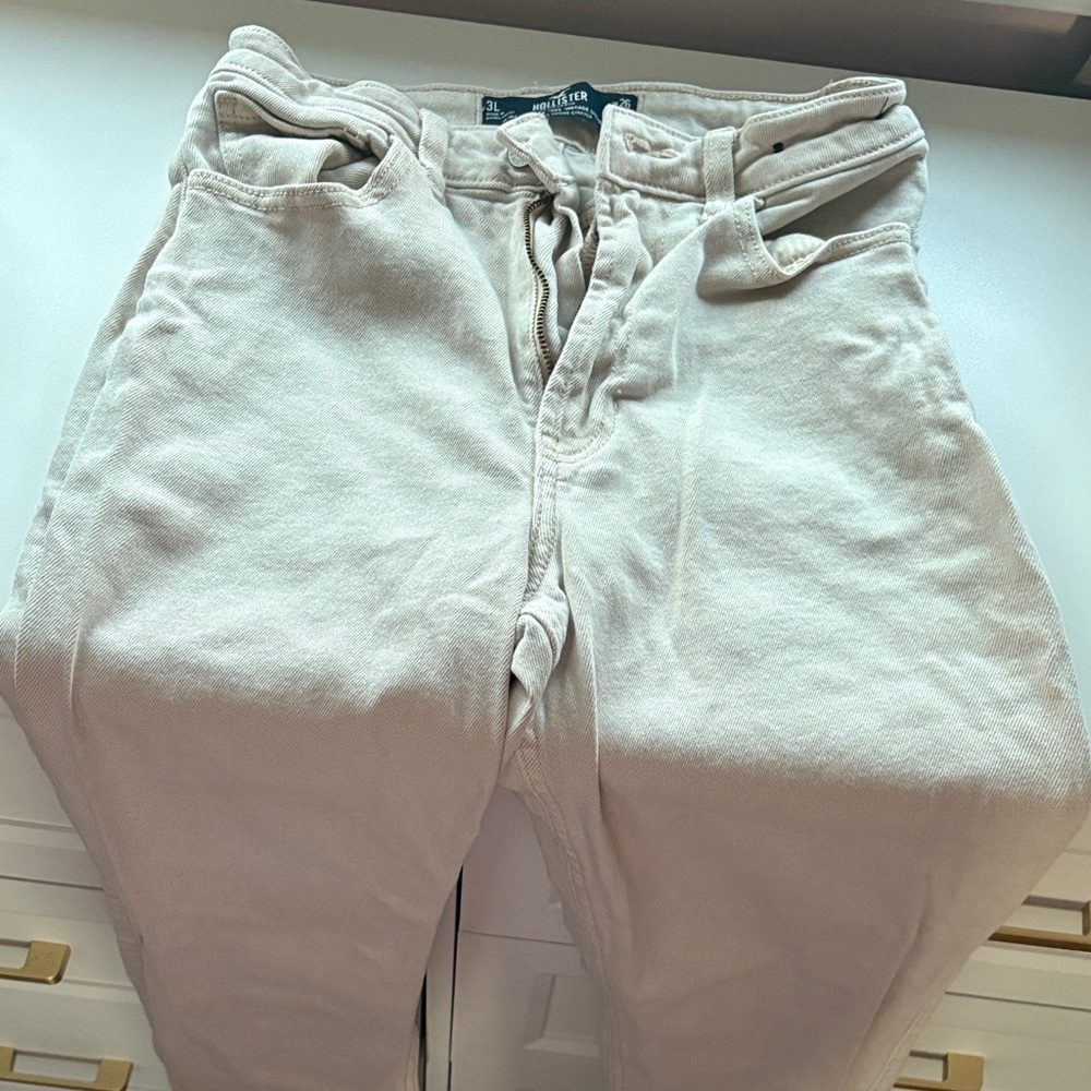 Hollister Beige High-Rise Pants